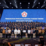 Gubernur Andra Soni Hadiri Pengukuhan Pengurus Nasional Karang Taruna