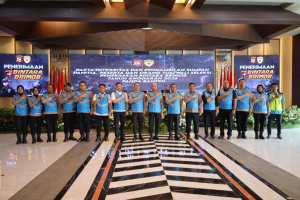 320 Calon Bintara Brimob Panda Polda Banten Disumpah dan Menandatangani Pakta Integritas