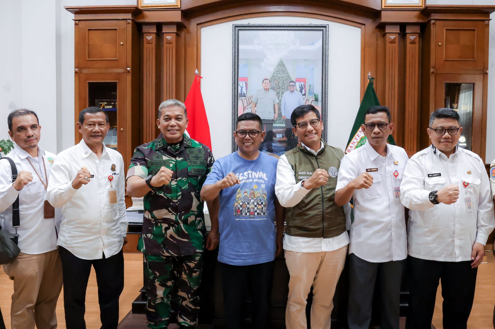 Gubernur Banten Andra Soni Bahas Penertiban Tambang Ilegal Bersama Kemenhut dan Satgas PKH