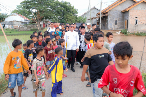 Program “Bang Andra” Buka Akses Desa Sukajaya, Dongkrak Produktivitas Warga Serang