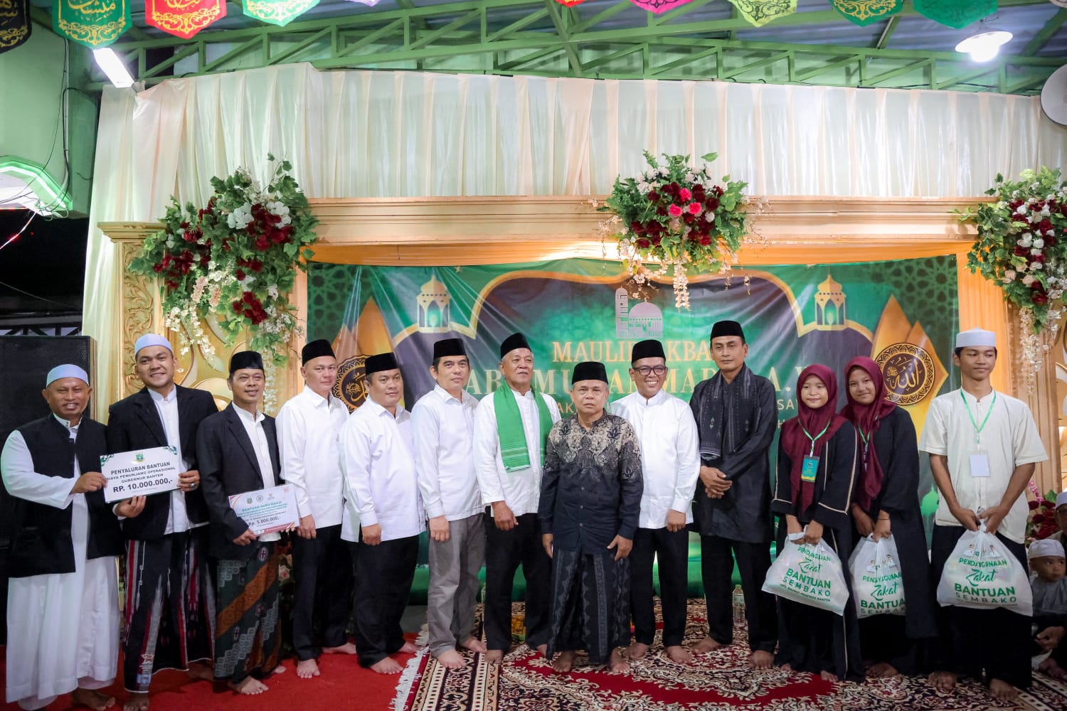 Hadiri Maulid, Gubernur Andra Soni Sampaikan Fokus Program ke Masyarakat
