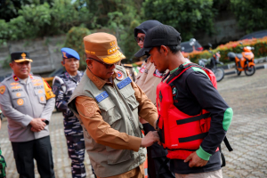 Antisipasi Cuaca Ekstrem, Pemprov Banten Siagakan 450 Personel dan Periksa Alat Kebencanaan