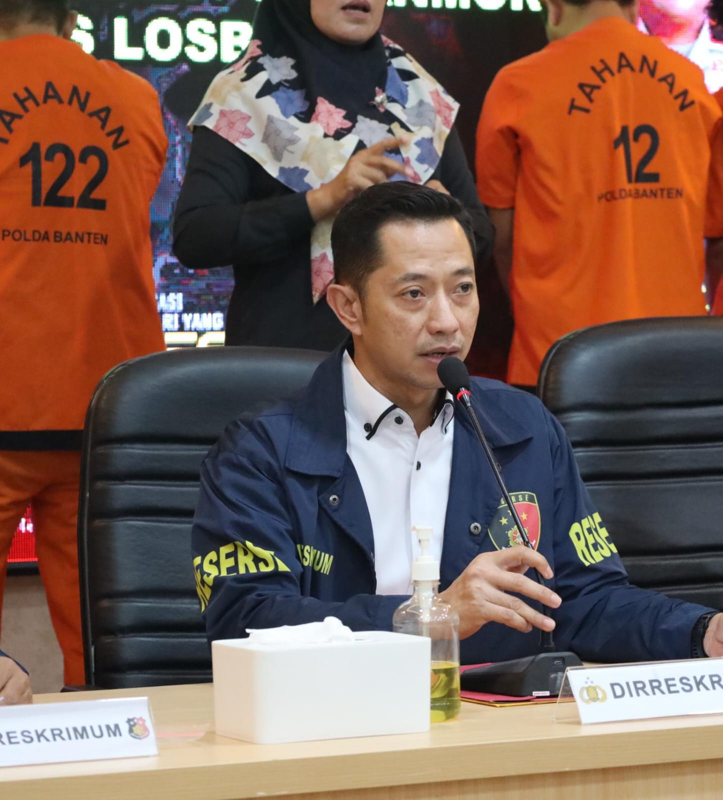 Ribuan Lembar Rupiah dan Dollar Palsu Disita Ditreskrimum Polda Banten dari Dua Pelaku