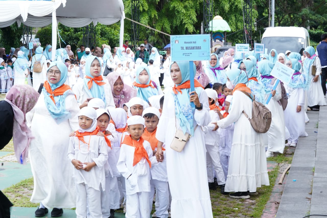 Ribuan Murid TK Se-Kota Cilegon Antusias Mengikuti Manasik Haji