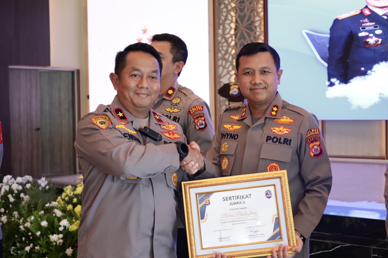 Kapolda Banten Serahkan Penghargaan Lomba Video Pendek Pamapta kepada Jajaran Polres
