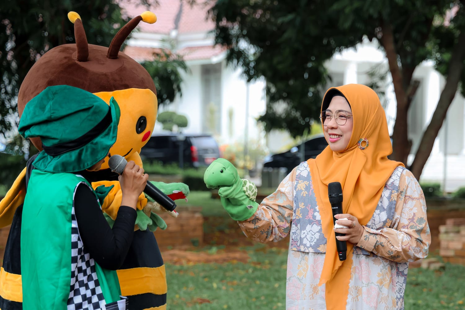 Lewat Dongeng Kura-kura dan Buaya, Tinawati Tanamkan Kepedulian Lingkungan pada Anak